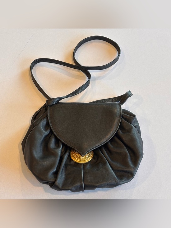 Nordstrom Handbags - VINTAGE NORDSTROM Genuine Black Leather Shoulder Bag with Decorative Gold Accent